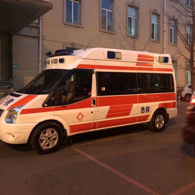 黄埔夜间租赁救护车护送病人转院：安全转运的 8 大核心注意事项